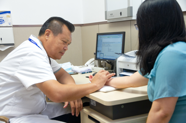 涨停吧 脱发、停经、爱生气…中医专家提醒：这个习惯你也有！